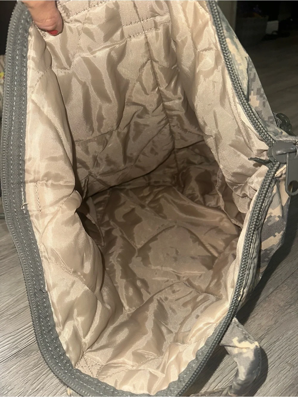 Flying Circle Bags Military Green Digital Camouflage Camo Tote Bag